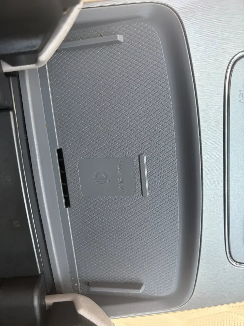 BYD Tang DM Tang DM 2024 Honor Edition DM-i 112KM Flagship 2024 — thumbnail 5