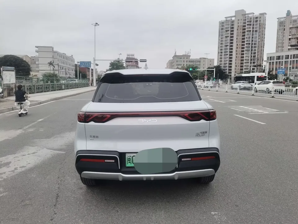 BYD Yuan Up Yuan UP 2024 401KM Vitality 2024 — thumbnail 2