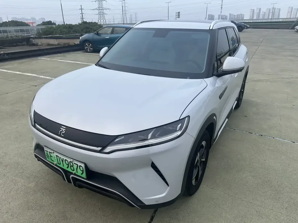 BYD Yuan Up Yuan UP 2024 401KM Surpassing Type 2024 — photo 1, buy with delivery to Moscow