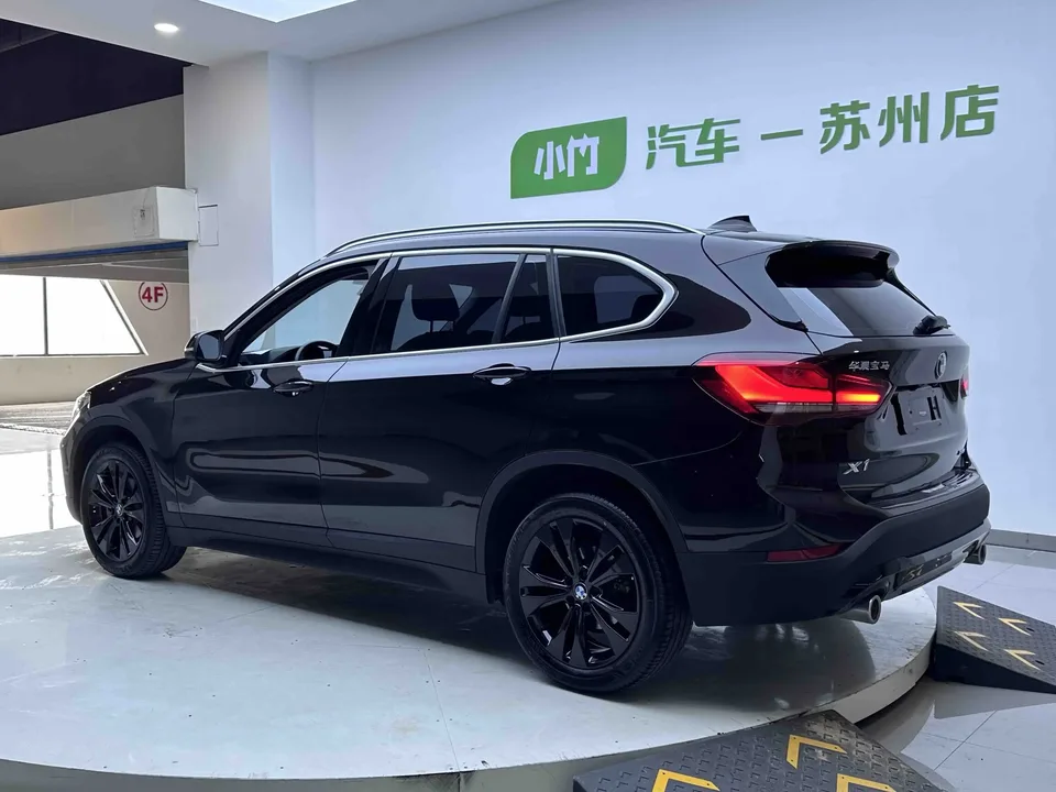 BMW X1 BMW X1 2021 sDrive20Li Fashion Edition 2022 — thumbnail 2
