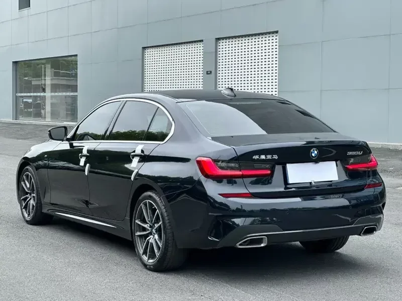BMW 3 Series BMW 3 Series 2022 320Li M Sport Package 2022 — thumbnail 4