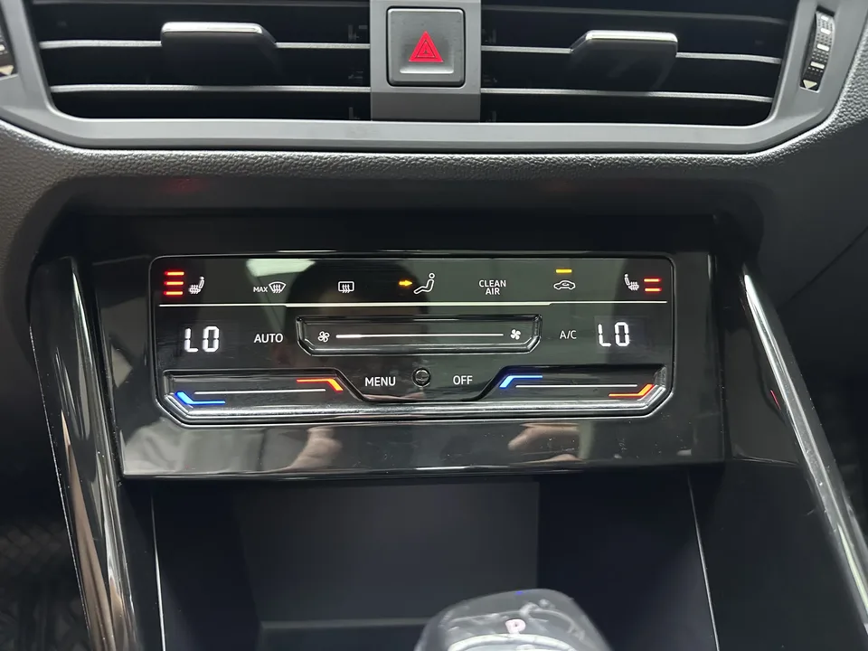 Volkswagen Tayron Tanyue 2022 280TSI 2WD Luxury Smart Edition 2022 — thumbnail 3