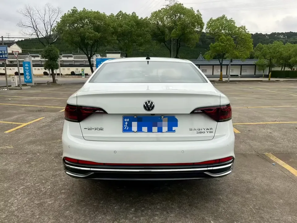 Volkswagen Sagitar Sagitar 2023 280TSI DSG Beyond Edition 2023 — thumbnail 2