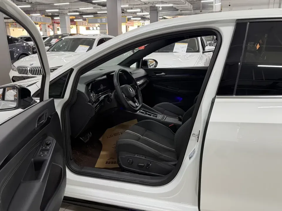 Volkswagen Golf golf 2023 280TSI DSG R-Line Lite 2023 — thumbnail 5