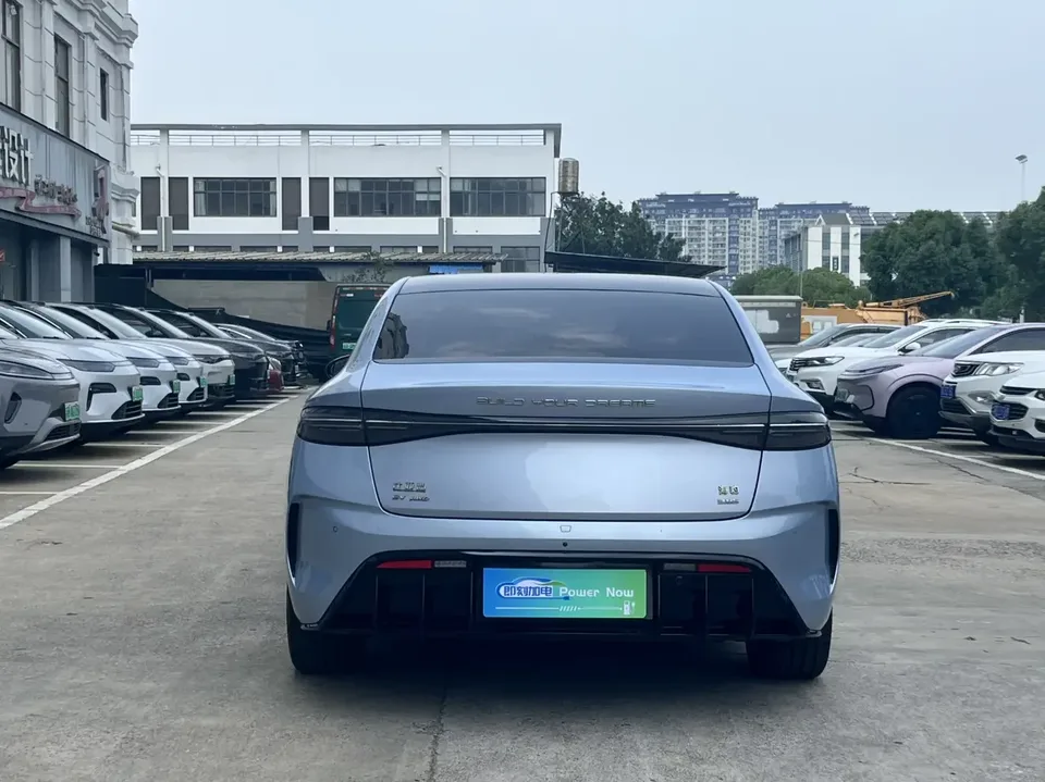 BYD Seal seal 2022 650KM 4WD Performance Edition 2023 — thumbnail 3