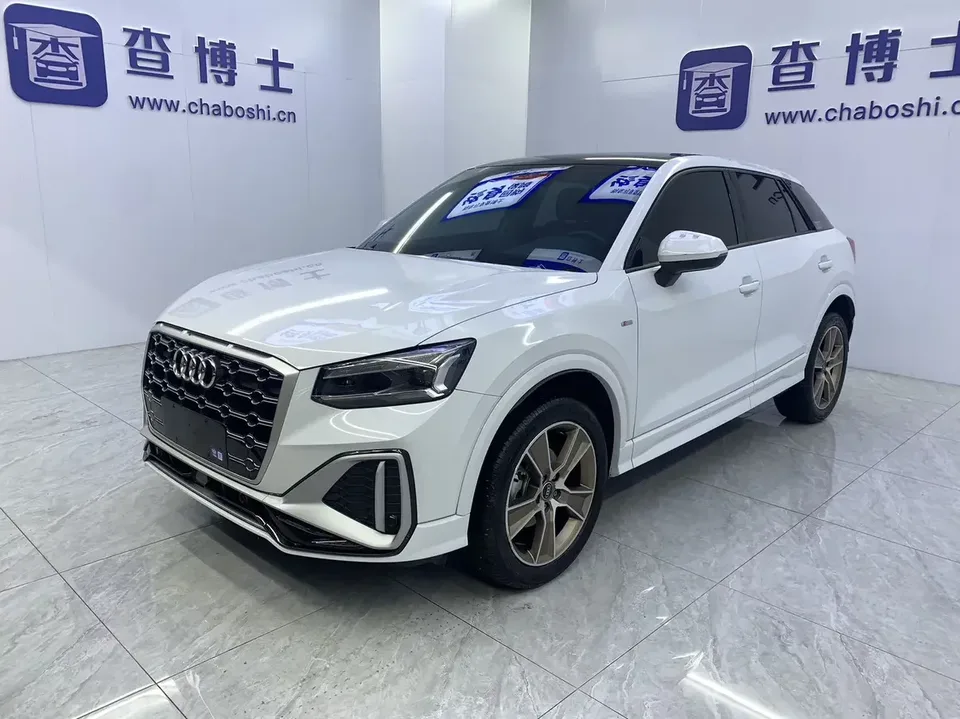 Audi Q2L Audi Q2L 2022 35 TFSI Stylish Dynamic 2022 — photo 1, buy with delivery to Moscow