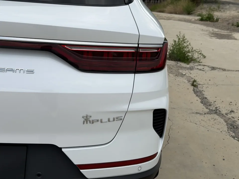 BYD Song PLUS DM Song PLUS DM 2021 DM-i 110KM 2WD Flagship PLUS 2022 — thumbnail 3