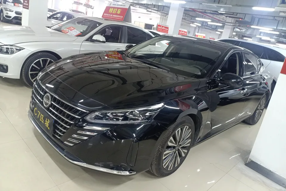 Nissan Altima Sound of nature 2022 2.0L XL-TLS Enjoy Edition 2023 — фото 1, купить с доставкой в Москву