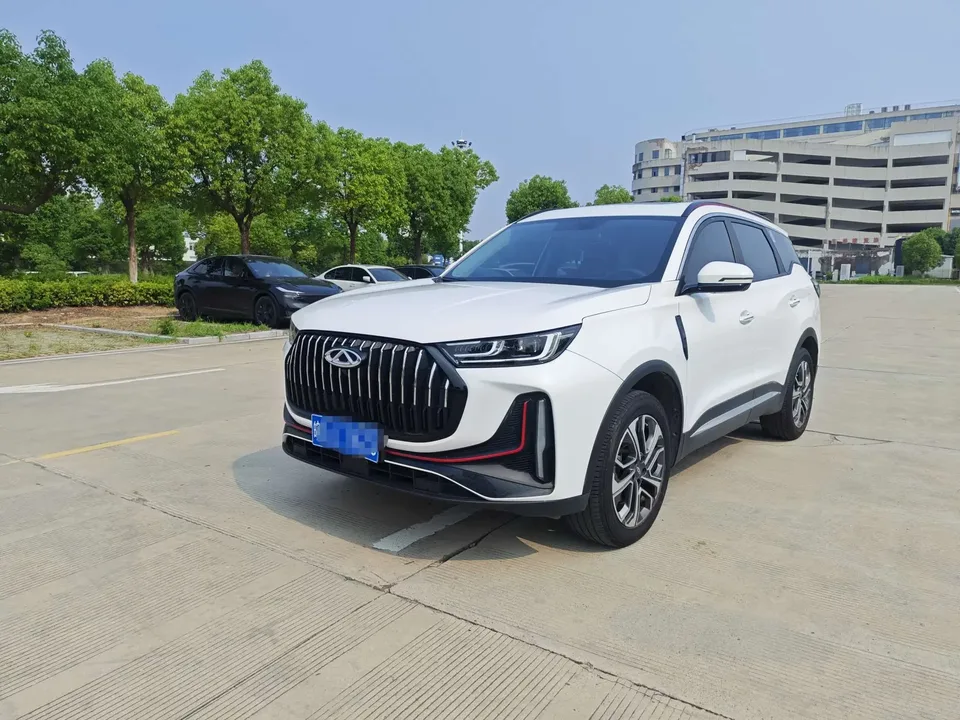 Chery Tiggo 7 Plus Tiggo 7 PLUS 2023 Champion Edition 1.6TGDI DCT Extraordinary 2023 — photo 1, buy with delivery to Moscow