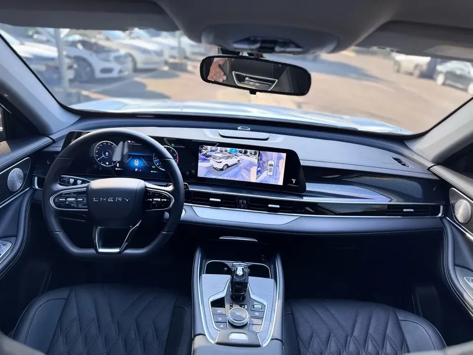 Chery Tiggo 7 Plus Tiggo 7 PLUS 2023 Modified 1.6TGDI DCT Luxury Model 2024 — thumbnail 3