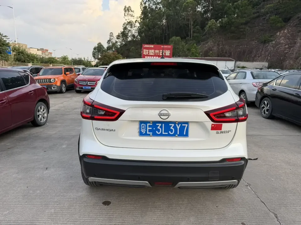Nissan Qashqai Qashqai 2023 Classic 2.0L Comfort Edition 2024 — thumbnail 4