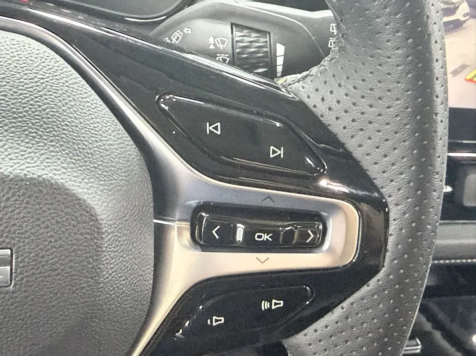 Wuling Capgemini Victory Capgemini Victory 2022 1.5T CVT flagship model 2022 — thumbnail 5