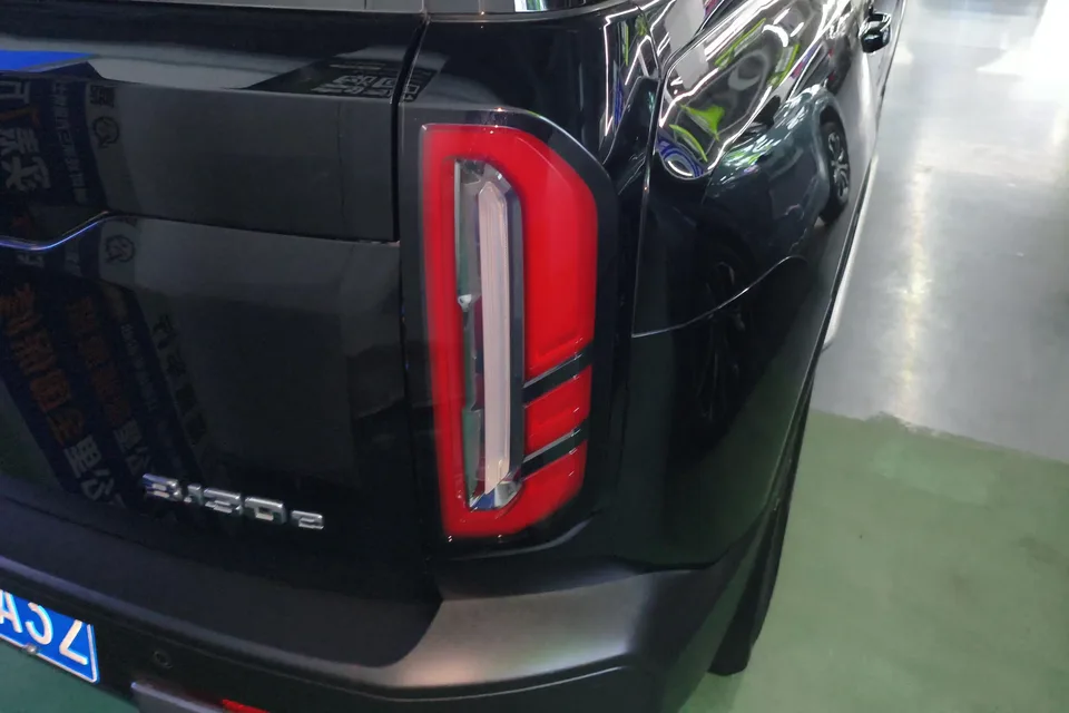 BAIC Beijing Off-road BJ30 Beijing Off-road BJ30 2024 1.5T DHT Magic Core Electric Drive Standard Edition 2024 — thumbnail 2