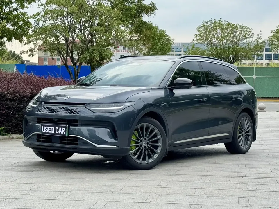 Leapmotor Zero running C11 Zero running C11 2024 Extended Range 300 Premium Edition 2025 — photo 1, buy with delivery to Moscow