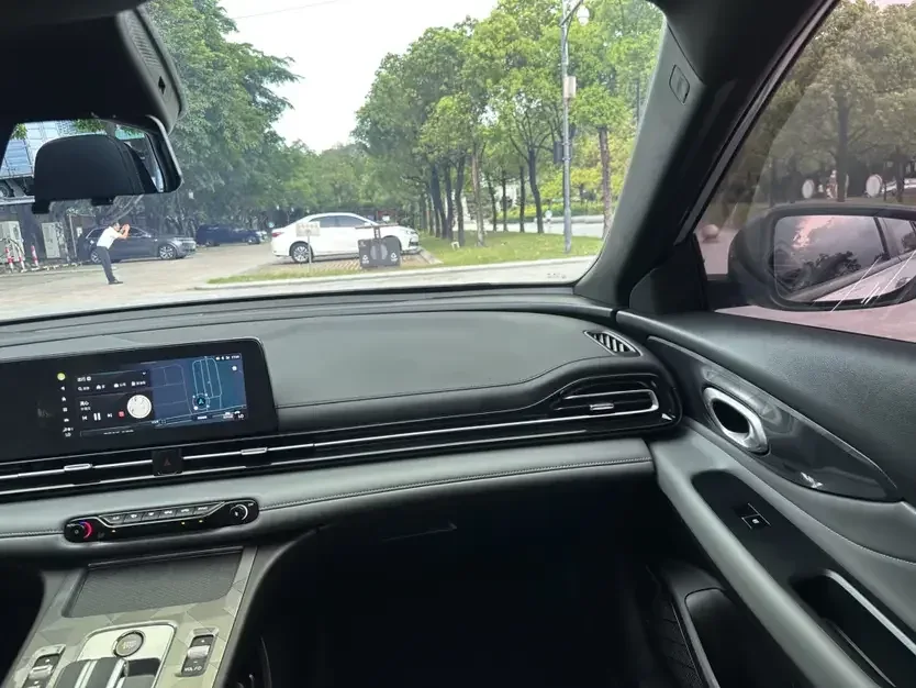 GAC Trumpchi Empow Shadow Leopard 2025 270T DCT R-Style Enjoy Edition 2025 — thumbnail 5