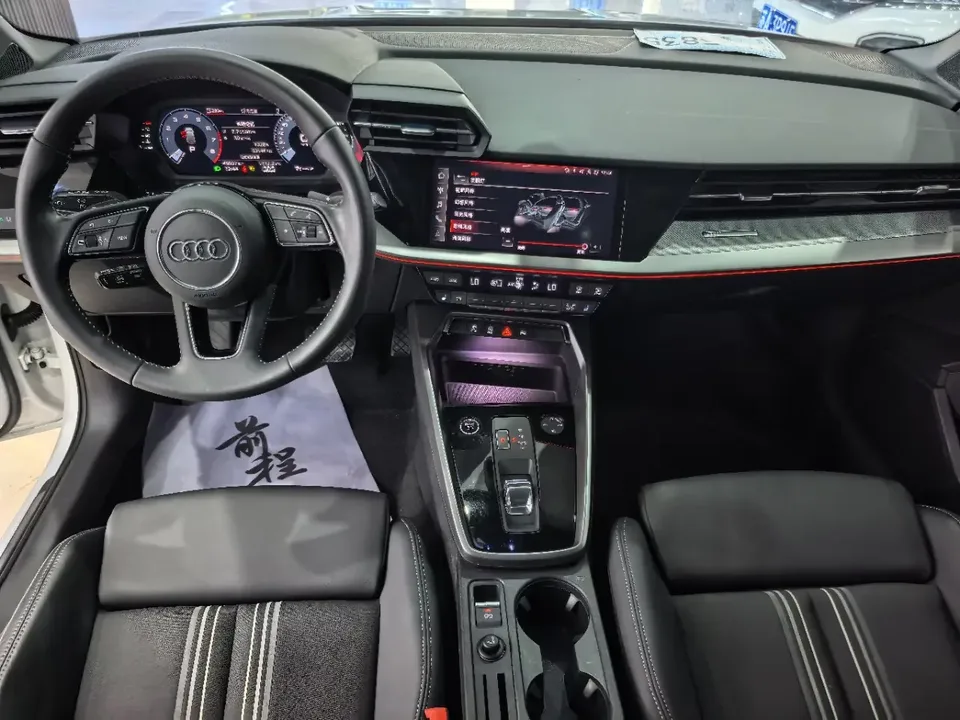 Audi A3 Audi A3 2022 Sportback 35 TFSI RS Kit Speed Type 2022 — thumbnail 5