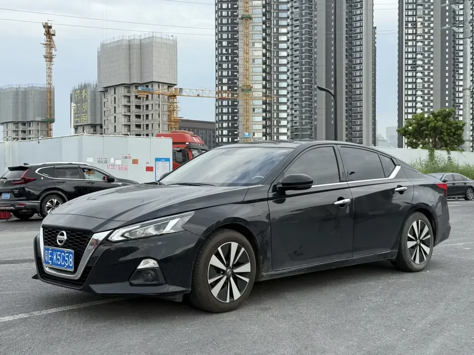 Nissan Altima Sound of nature 2021 2.0L XL Comfort Edition 2022 — photo 1, buy with delivery to Moscow