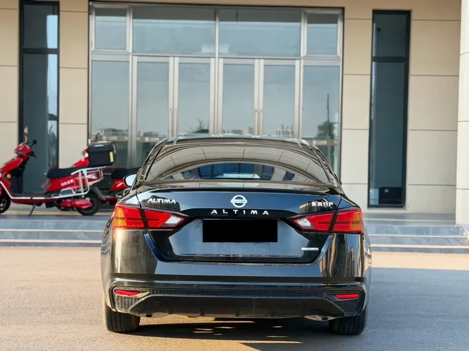 Nissan Altima Sound of nature 2021 2.0L XL Comfort Edition 2022 — thumbnail 2