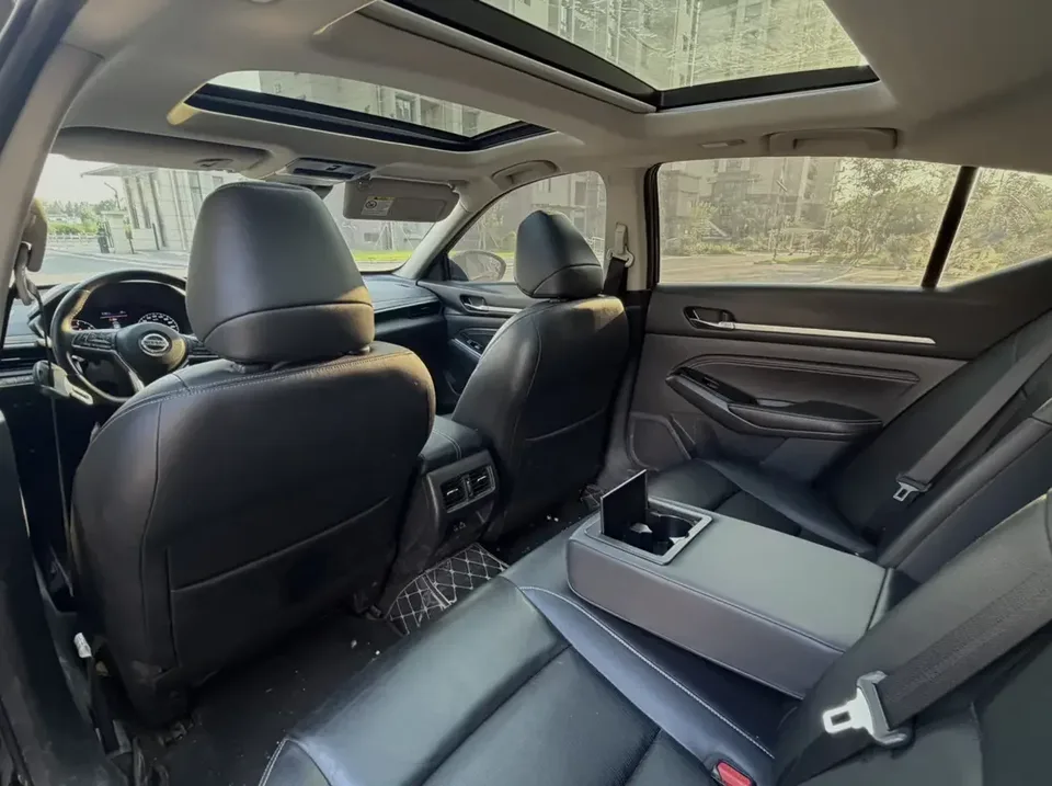Nissan Altima Sound of nature 2021 2.0L XL Comfort Edition 2022 — thumbnail 3