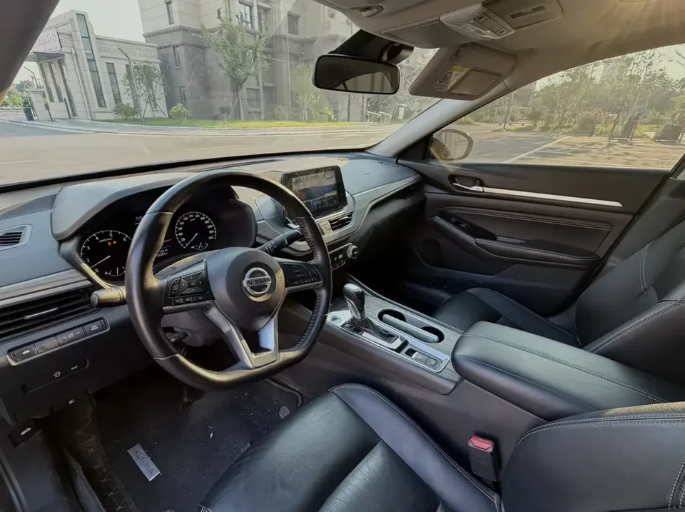 Nissan Altima Sound of nature 2021 2.0L XL Comfort Edition 2022 — thumbnail 5