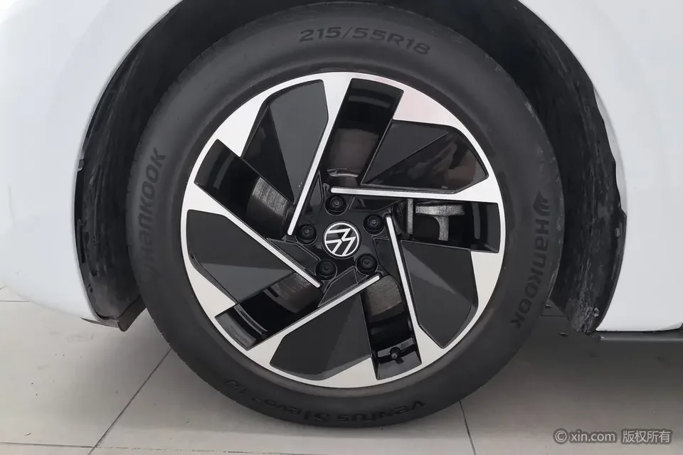 Volkswagen ID.3 Volkswagen ID.3 2023 Upgraded Pure Smart Edition 2023 — thumbnail 3