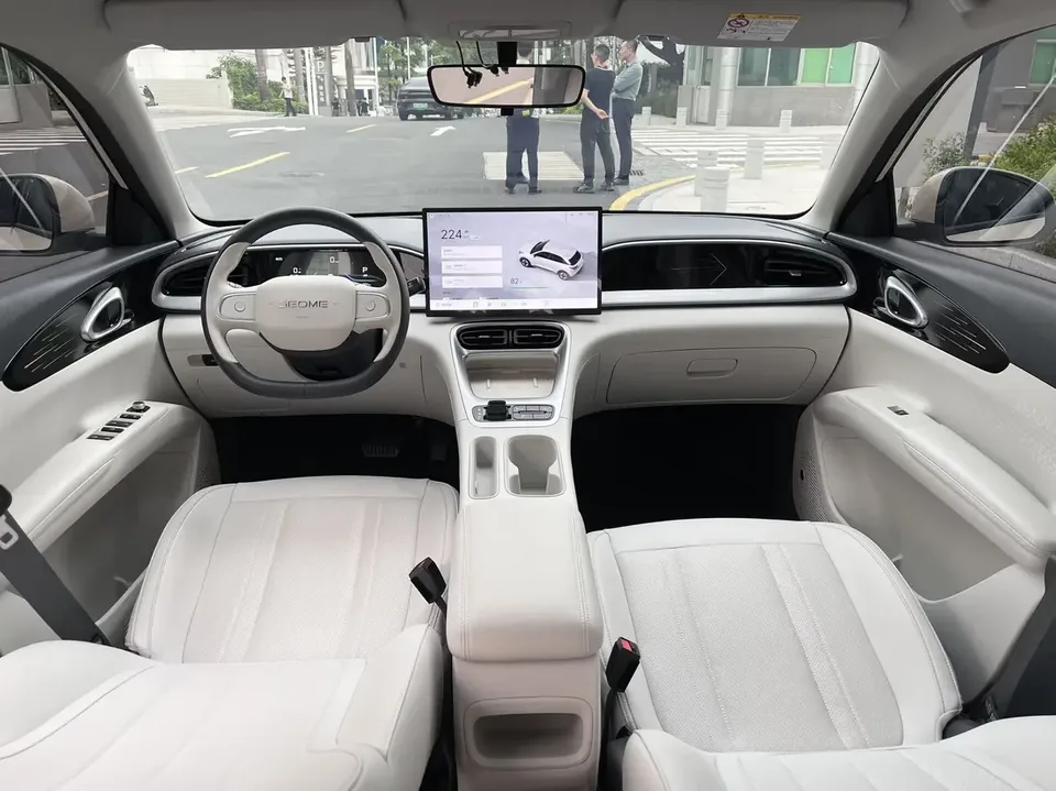 Geely Star Wish Star Wish 2026 310km Dream Edition 2025 — thumbnail 3