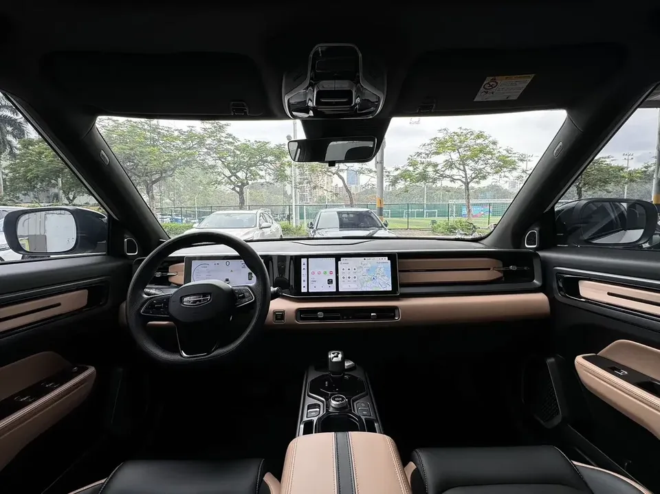 Geely ICON Geely ICON 2023 1.5TD Protagonist Version 2023 — миниатюра 3