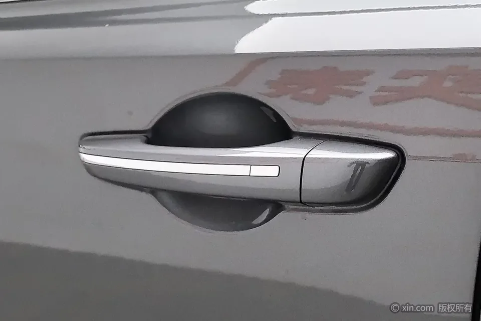 Changan Escape Escape 2026 Fourth-generation 1.5T DCT 500Bar Smart Edition 2025 — thumbnail 3