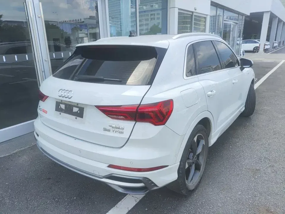 Audi Q3 Audi Q3 2022 35 TFSI Stylish Dynamic 2022 — thumbnail 4
