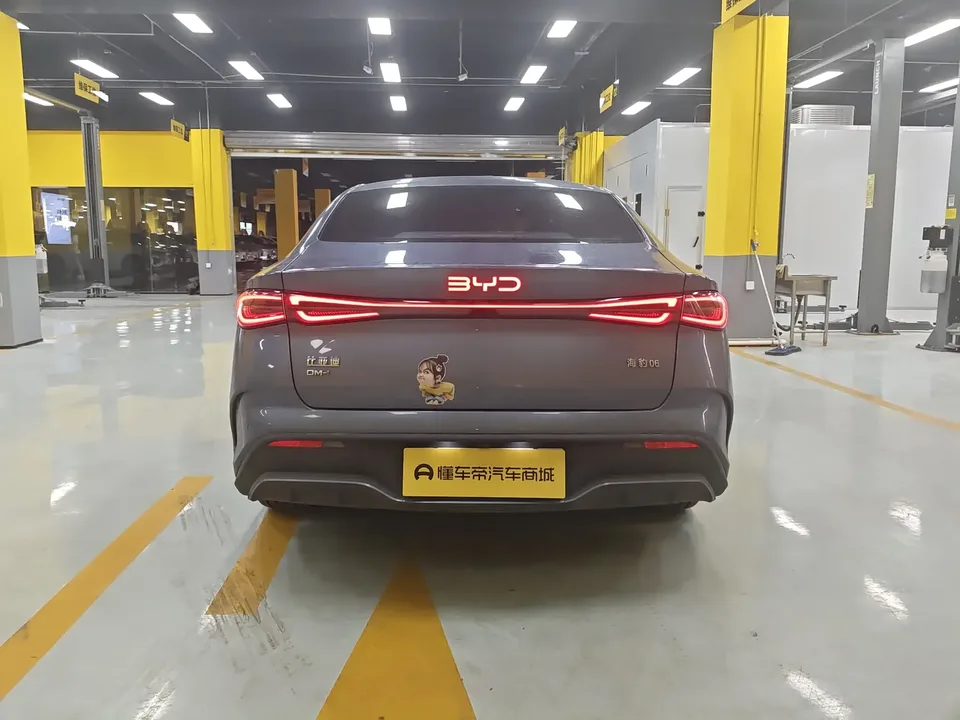 BYD Seal 06DM Seal 06DM 2024 DM-i 120KM Premium 2024 — thumbnail 2