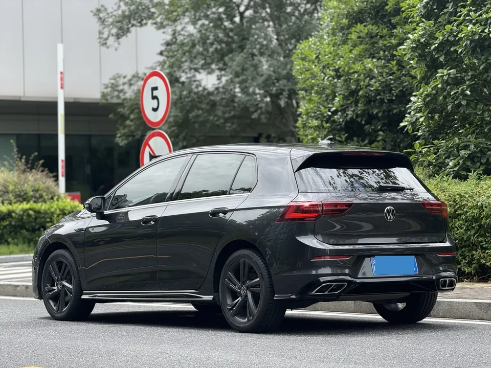 Volkswagen Golf golf 2021 280TSI DSG R-Line 2022 — thumbnail 2