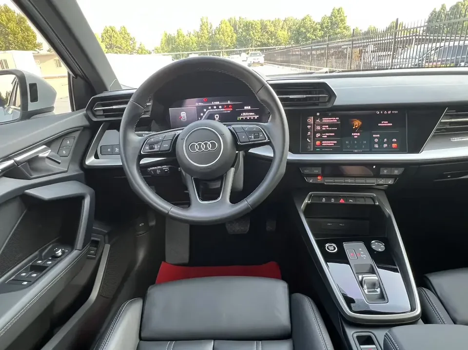Audi A3 Audi A3 2022 Sportback 35 TFSI Luxury Elegance 2022 — thumbnail 4