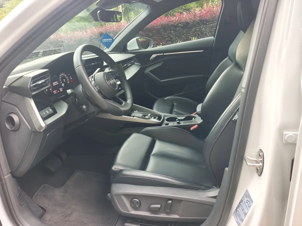 Audi A3 Audi A3 2022 A3L Limousine 35 TFSI Progressive Sports 2022 — миниатюра 3