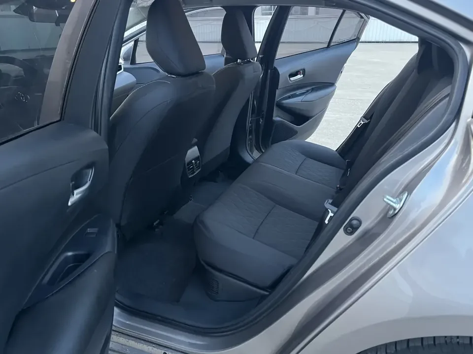 Toyota Corolla Corolla 2023 Intelligent Electric Hybrid Dual Engine 1.8L E-CVT Elite Edition 2024 — thumbnail 3