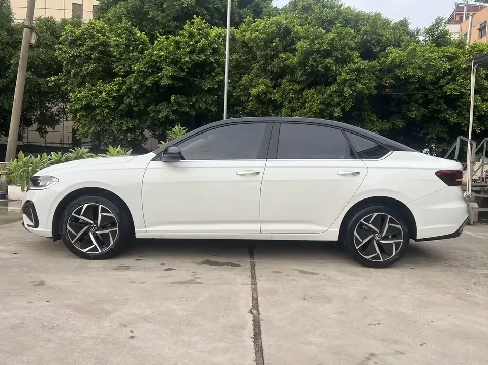 Volkswagen Lavida Lavida 2024 300TSI DSG Starry Sky Forever Edition 2024 — thumbnail 4