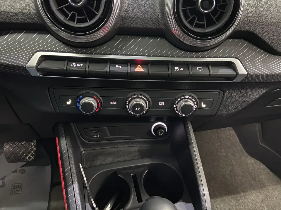 Audi Q2L Audi Q2L 2022 35 TFSI Progressive Dynamic 2022 — thumbnail 3