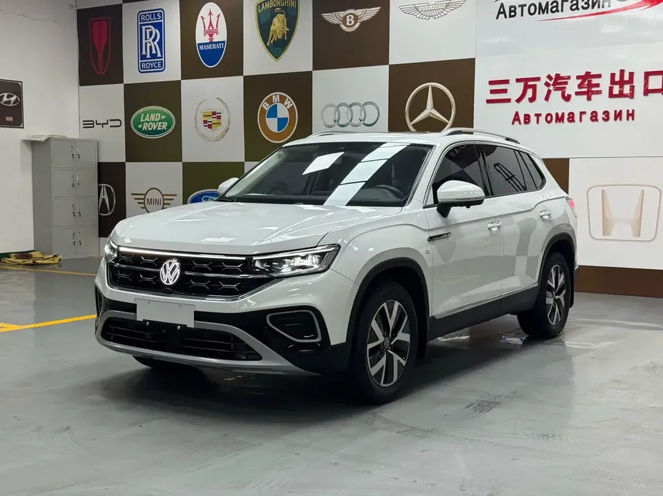 Volkswagen Tayron Tanyue 2023 280TSI 2WD Luxury Plus Advanced Edition 2023 — photo 1, buy with delivery to Moscow