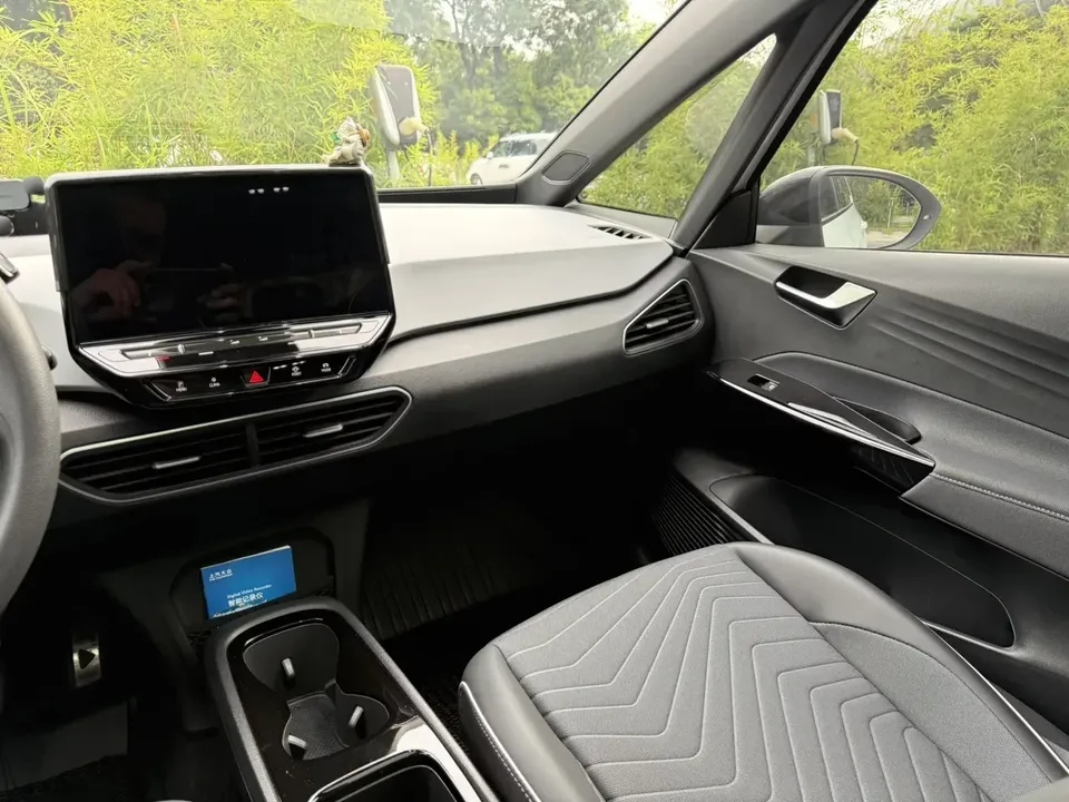 Volkswagen ID.3 Volkswagen ID.3 2023 Upgraded Pure Smart Edition 2023 — thumbnail 4