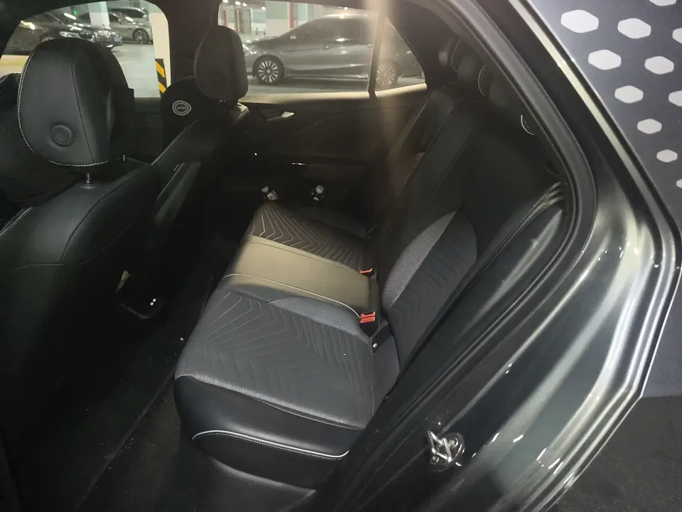 Volkswagen ID.3 Volkswagen ID.3 2023 Upgraded Pure Smart Edition 2023 — thumbnail 3