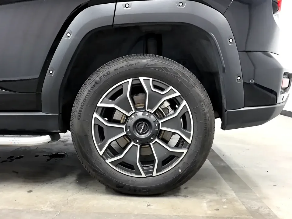 Haval Big Dog PLUS PHEV Haval Big Dog PLUS PHEV 2023 DHT-PHEV 105km Trendy Electric Plus 2023 — thumbnail 3