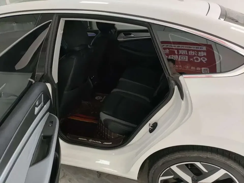 Volkswagen Lamando Lingdu 2022 Lingdu L 280TSI DSG Cool Edition 2022 — миниатюра 5