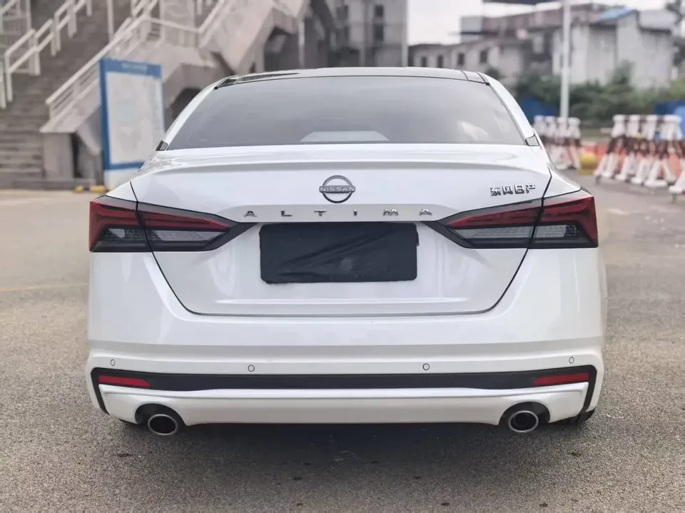 Nissan Altima Sound of nature 2022 2.0L XL-TLS Enjoy Edition 2024 — thumbnail 2