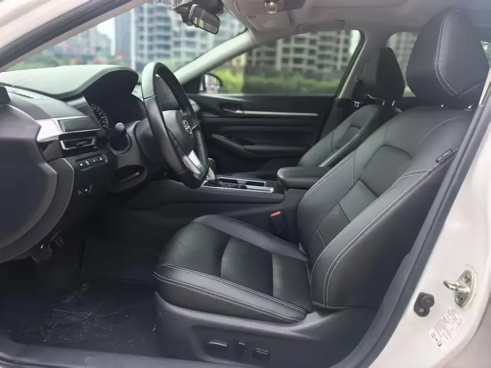 Nissan Altima Sound of nature 2022 2.0L XL-TLS Enjoy Edition 2024 — thumbnail 3