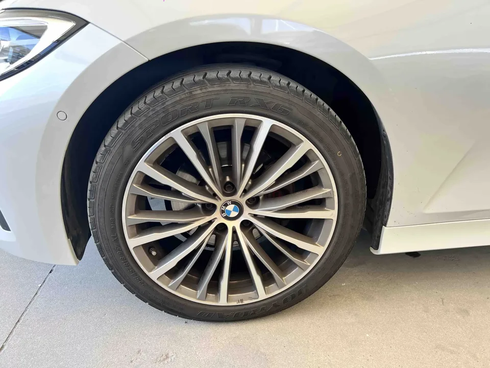 BMW 3 Series BMW 3 Series 2022 320i Sport Package 2022 — thumbnail 3