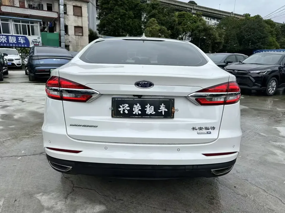 Ford Mondeo Mondeo 2020 EcoBoost 180 Fashion 2022 — миниатюра 2