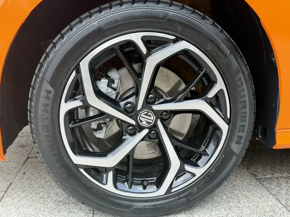 MG 5 MG5 2025 300TGI Global Flagship Edition 2025 — миниатюра 5