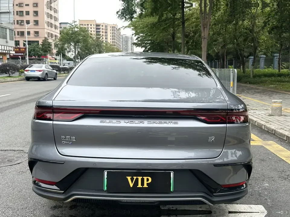 BYD Han DM Chinese DM 2022 DM-i 121KM Premium 2022 — thumbnail 2
