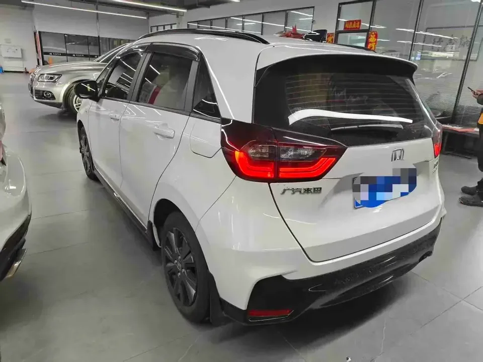Honda FIT Fit 2023 1.5L CVT Trendy Edition 2024 — thumbnail 4