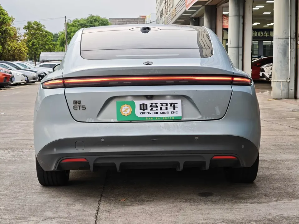NIO ET5 NIO ET5 2022 75kWh 2023 — thumbnail 2
