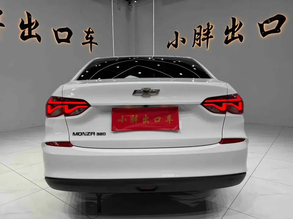 Chevrolet Monza Cruze 2022 320 Automatic Enjoy Sunroof Edition 2022 — thumbnail 2